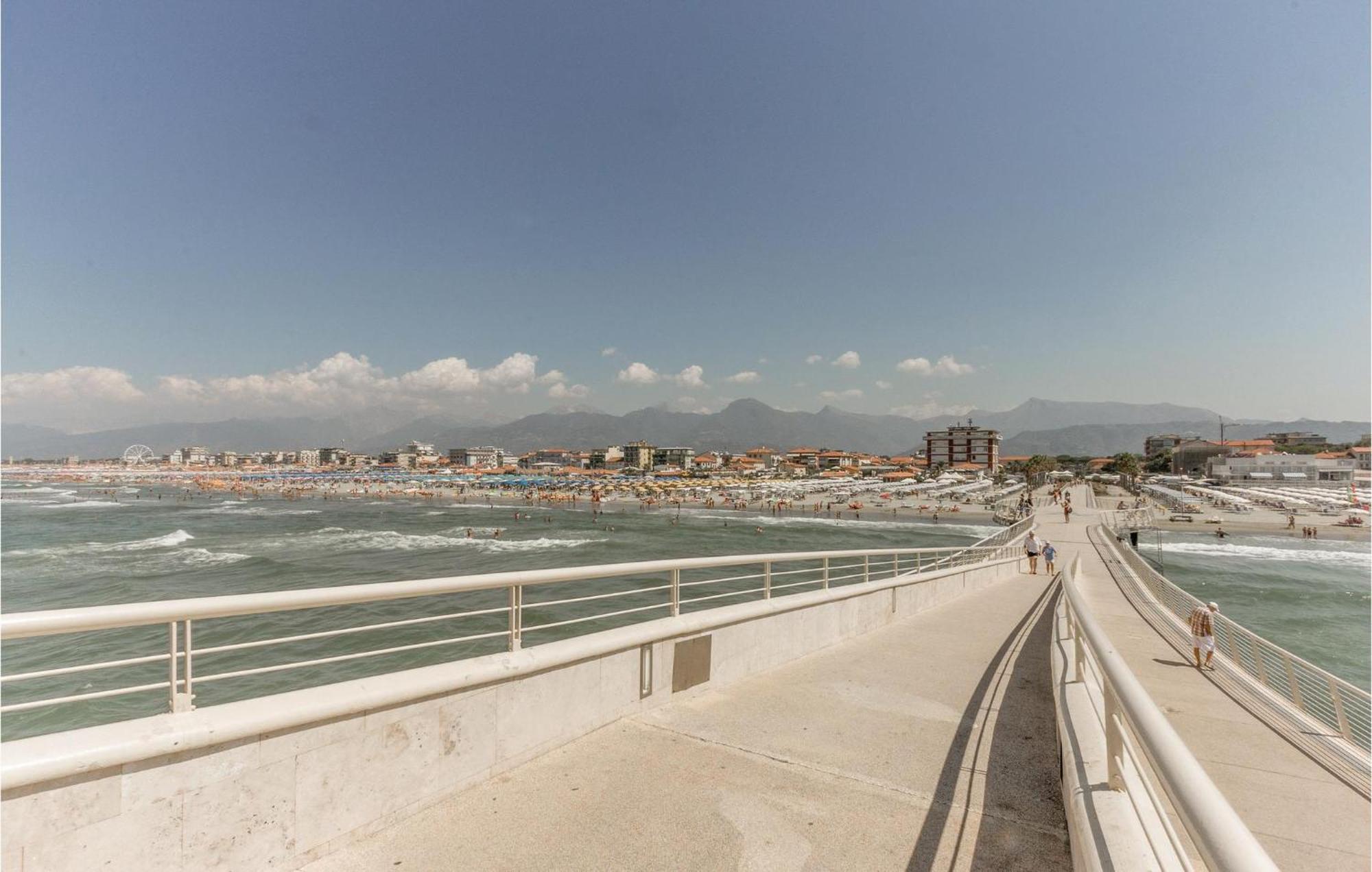 Sul Mare Apartment Lido di Camaiore Exterior photo
